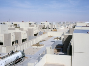<h6>RIYADH PUBLIC HOUSING PJT.</h6><br><h7>Country: Saudi Arabia / Client: MINISTRY OF PUBLIC WORKS & HOUSING<br>Company: DL E&C Co., Ltd.<br>Project Cost: 406408.0000 / Work Duration: </h7>