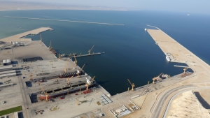 <h6>Construction of Ship Repair Yard and Dry-Dock Complex at Duqm Port</h6><br><h7>Country: Oman / Client: Ministry of National Economy<br>Company: Daewoo Engineering&Construction Co., Ltd.<br>Project Cost: 289440.0000 / Work Duration: </h7>