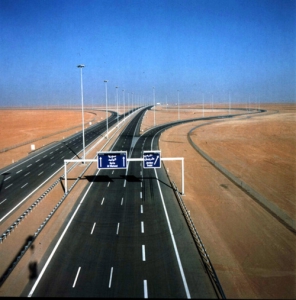 <h6>IRAQ EXPRESSWAY NO.1</h6><br><h7>Country: Iraq / Client: The Ministry of Health<br>Company: Hyundai Engineering&Construction Co., Ltd.<br>Project Cost: 256703.0000 / Work Duration: </h7>